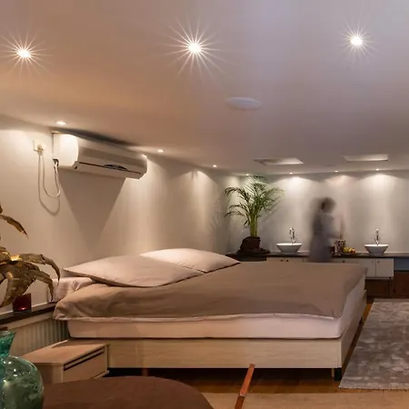 Beautyd Familie- Of Gezinskamer Junior-suite Centrum Gullegem Bed & Breakfast